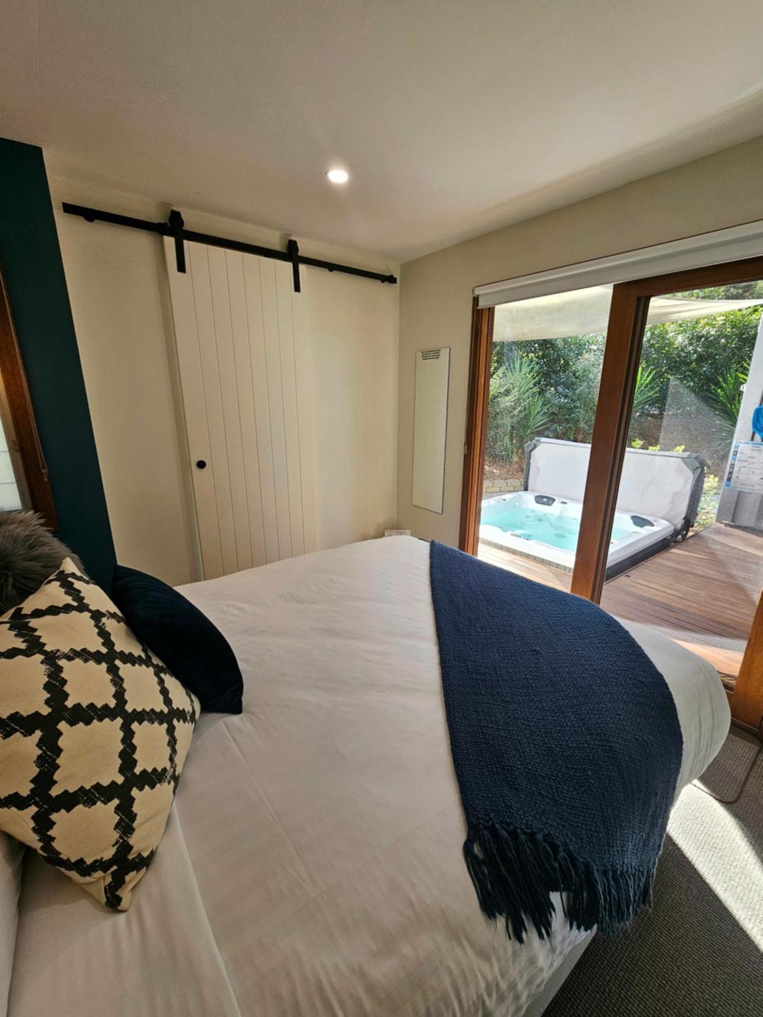 Tuckers Lane Boutique Accommodation Rothbury Экстерьер фото